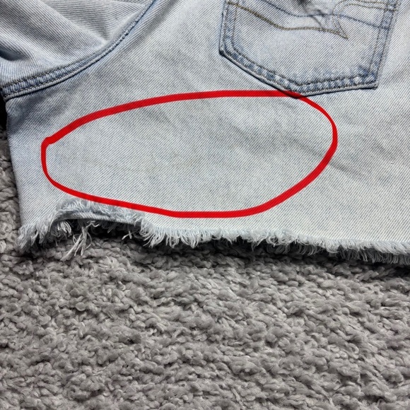 American Eagle Shorts Womens 8 Mom Short Distressed Light Wash Cotton Raw Hem - Picture 6 of 7